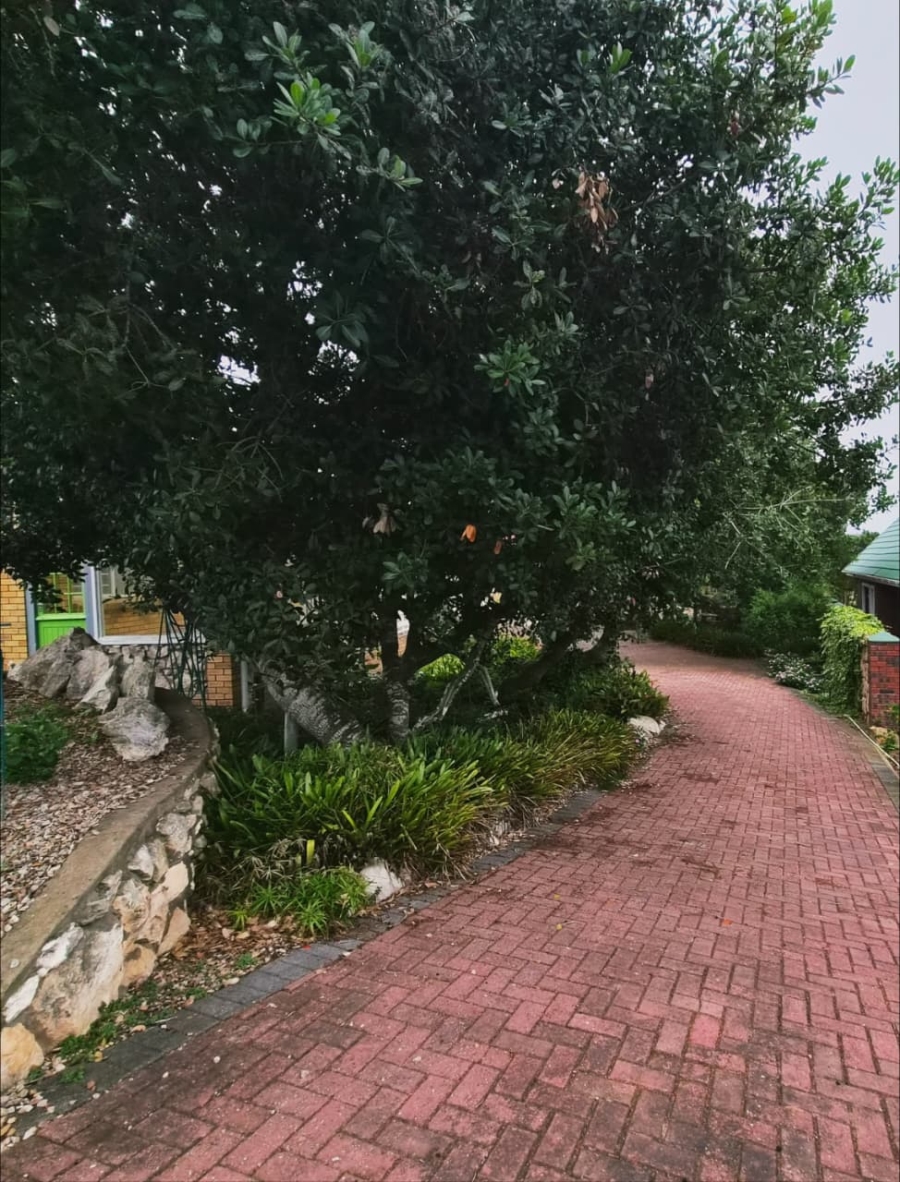 3 Bedroom Property for Sale in Stilbaai Wes Western Cape